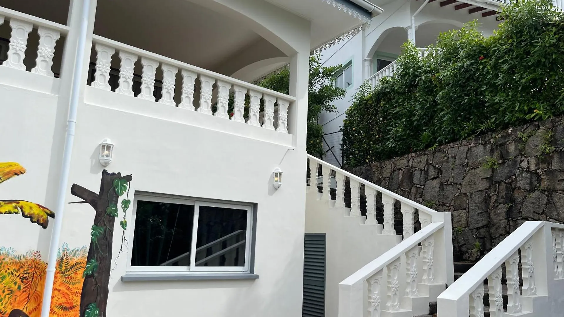 Fine View Villa Anse Royale 0*,